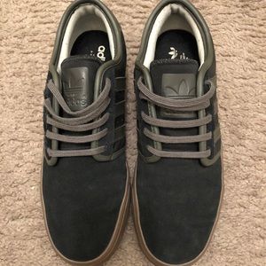 Adidas Seeley